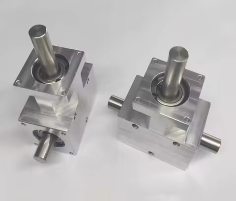 Angle Gear 1:1 Spiral Bevel Gear Shaft 12mm Co-Direction Double Output Shaft 90-Degree Differential 