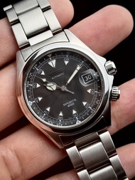 可換可議 已停產 Seiko red alpinist (scvf005/scvf007/scvf009) 4s-15機芯 sports 200 Alpinist prospex presage