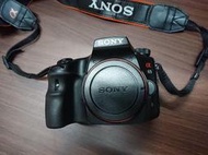 SONY A65-DSLR數位單眼+SONY18-135mm DT SAM公司貨