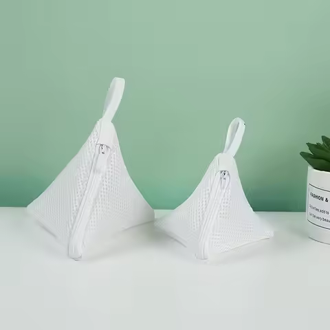 Outdoor Travel Laundry Bag Polyester Laundry Bag Multifunctional Triangular Laundry Bag Zipper Laund