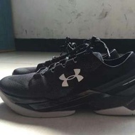 UA CURRY 2 LOW