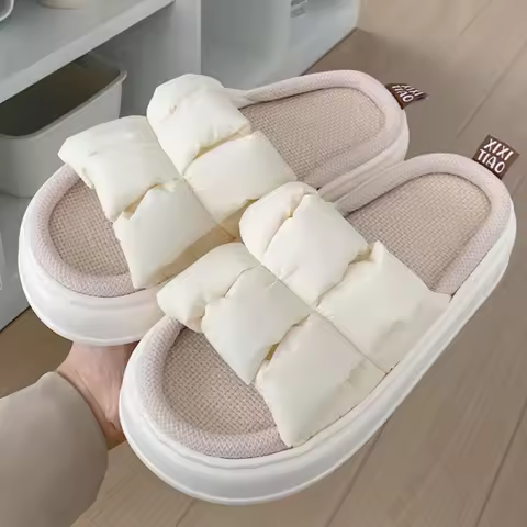 New White Pleated 3.5cm Fashion Soft Ladies Casual Cute Piggy Pattern Design Comfortable Female Line