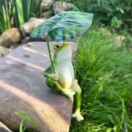 HUBERT Frog Figurine, Resin Creative Garden Frog Statue, Small Landscape Decoration Craft with Leaf 