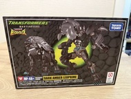 變形金剛 MP-48+ Dark Amber Leoprime MP