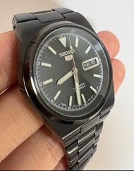 Seiko 5 Japan 全黑手錶