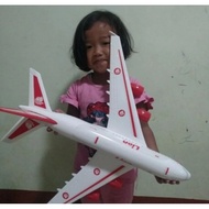 Jumbo airplane toy garuda jumbo airplane size diecast lion air toy aeroplane toys for kids