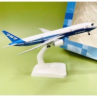 Boeing 787 Dreamliner - Super Beautiful Boeing 787 Metal Airplane Model 1:400 Scale