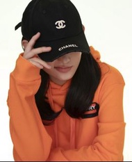 Chanel 黑色棒球帽