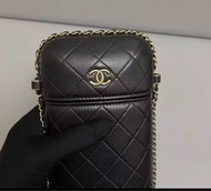 Chanel 手機包
