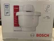 Bosch麵粉攪拌機(包含所有內配配件)9成新