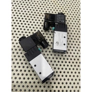 HA 4V210-08 solenoid valve, 5-door steam dividing valve HA 4V210-08. steam valve