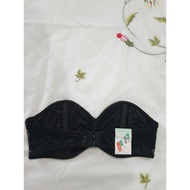 Si bra size 65/70 AB plain black with strapless lace