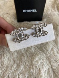 Chanel classic rare big large logo crystal diamond earrings 耳環 boy mini vintage