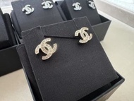 全球代購🌍全新Chanel 水鑽雙C耳環 (支持7間銀行免息分期）