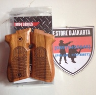 Promo GRIP KAYU BERETTA M84 323 Archer | KAYU JATI Limited