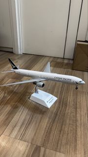Cathay Pacific 國泰 777-300 B-HNS 1:200 JC Wing