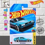 HIJAU Hot Wheels Cars DMC Delorean Light Green DIecast Classic Car