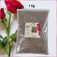 Bio Organic Fertiliser  NPK 5-5-5 Plant-Based Fertilizer for Vegetables and Fruit Trees, 1 Kg