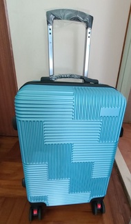 全新20吋行李箱／登機行李箱／可拆輪子行李箱／輕身行李箱／20" Carry-on suitcase 