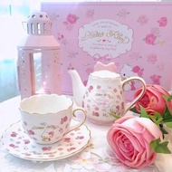 Sanrio Hello Kitty 茶具禮盒套裝