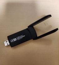 USB WiFi接收器 + 藍牙 2合1。