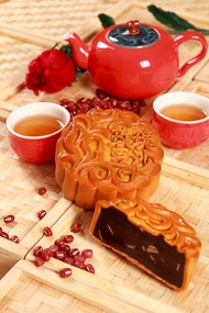 Red Bean Mooncake  豆沙月饼 | 富山月饼 Foh San Mooncake | HALAL