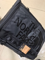 全新 The North Face 30L 黑色背包
