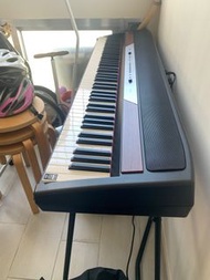 korg 數碼鋼琴 SP250