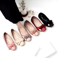 Hot Deals Lysa Korean Women's Flatshoes Hanna Soft Premium Gold Iron Variation - Hf21