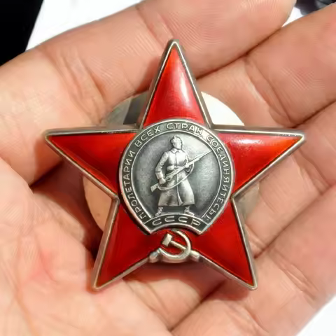 The Soviet Red Star Medal The Russian Red Army Medal USSR CCCP Medal Collection