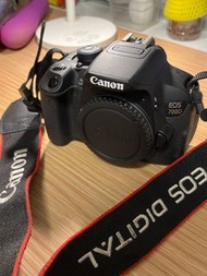 Canon EOS 700D 連18-135mm原廠鏡頭 有埋後備電/相機袋