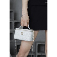 Chanel [Exclusive Channel] Japanese Channel Official Exchange Bag Chip Can Check Code Chanel 25C Cos