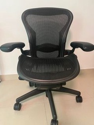 Herman Miller Aeron Size A