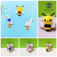 GIOVANNI Bee Keychain, Little Bee Shape Soft Silicone Bee Silicone Keychain, Keys Accessories Cartoon Funny Personalized Bee Soft Silicone Pendant Couple