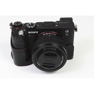 Suitable for Sony A7R A7RII A9 A7RIII A7C A7R4 Mirrorless Camera Bag Leather Case Sony Base