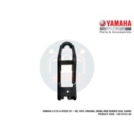 YAMAHA LC135 4 SPEED 4S V1 V2 V3 V4 V5 V6 V7 V8 SWING ARM RUBBER SEAL GUARD GETAH RANTAI 1S8-F2151-0