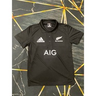 AIG berkolar microfiber 🔥🔥