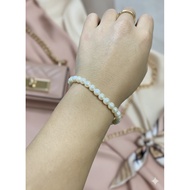 6mm saltwater akoya pearl bracelet with silver buckle.