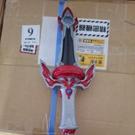 DX Ultraman Taiga Triblade