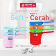 Lion Star 1.5L SNI Plastic Water Dipper Pass Plastic Bath Water Dipper GL-15 Deluxe Lionstar Dipper/