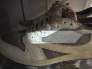 jordan 1 low og  travis scott reverse mocha
