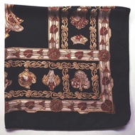 Lancel Paris 古董絲巾，34 x 34 英吋，100% 絲綢，義大利製造