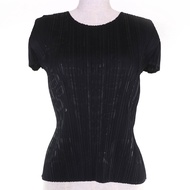 Excellent condition PLEATS PLEASE Issey Miyake PP41-JK793 short sleeve top, black, size 3, made in J