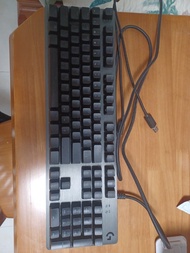Logitech G 遊戲機械鍵盤 有線(G512)