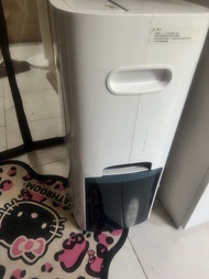 開利抽濕機