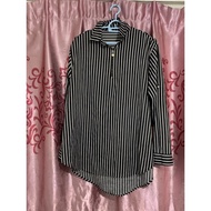 PRELOVED BLOUSE belang hitam putih
