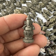 พระพิฆเนศปางยืน พระพิฆเนศปางยืนประทานพร แร่ไพไรต์ (Pyrite)