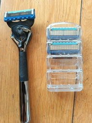 吉列無感鋒護剃髻刀十2枚5刃刀片