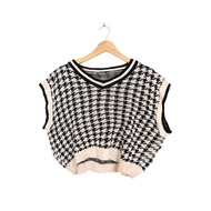 HS Cream Oversize Crop Vest (CODE: B87 -07)