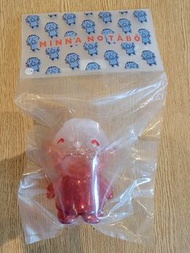 (只限交換) 用全新未開 Sanrio Unbox  Minna No Tabo 大口仔 大寶  限量 特別版 閃粉桃紅色 Figure 交換要 UNBOX SANRIO 黃色💛黑色🖤 FIGURE